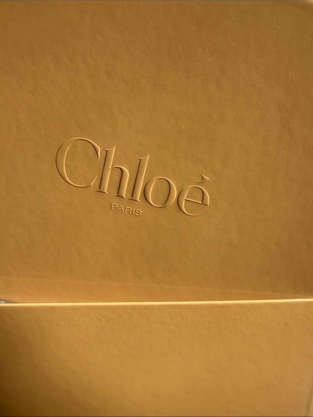 Chloé Box - Picture 2 of 7